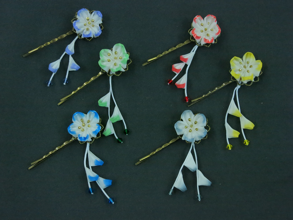 伝統工芸 つまみ細工で作る「花かんざし」